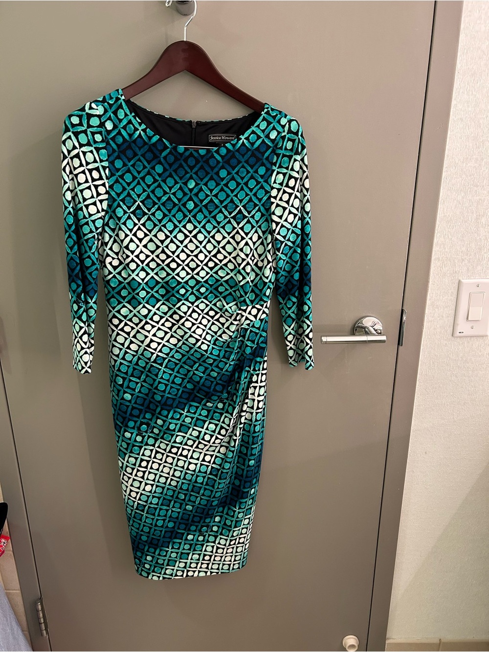 Jessica Howard Teal and White Geometric Midi Sheath Dress